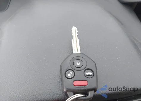 2016 Subaru Crosstrek 2.0I Premium из США, поврежденный, VIN JF2GPABC2G8240168